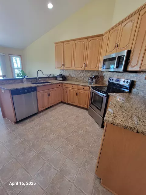540 W Crossing Meadows Ln, Appleton, WI 54913 photo 10