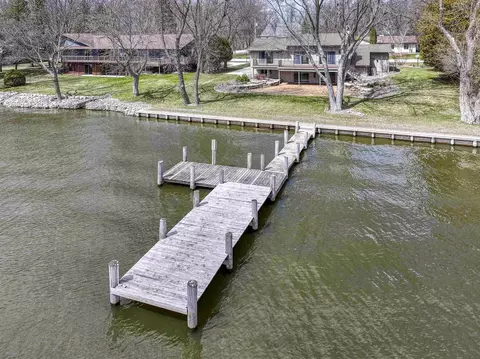 2151 Sunrise Dr, Appleton, WI 54914 photo 5
