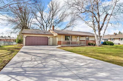 2129 W Roberts Ave, Appleton, WI 54914
