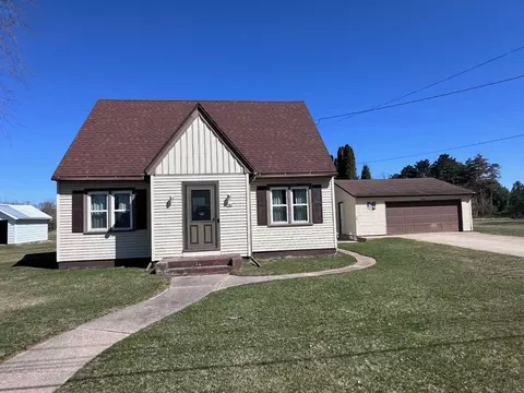 191 E Madison St, Clintonville, WI 54929