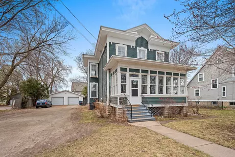 316 Fulton Ave, Oshkosh, WI 54901