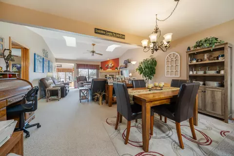 810 E River Dr #10, Omro, WI 54963 photo 20