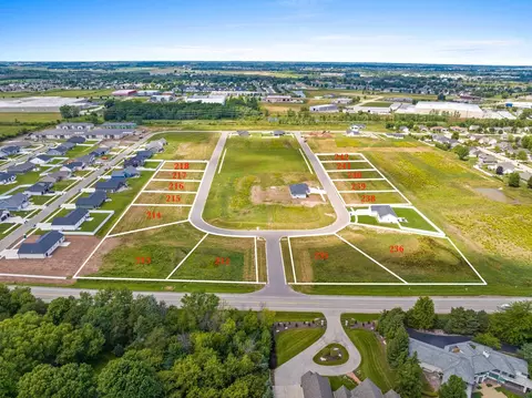 329 Brookline Ave #215, De Pere, WI 54115