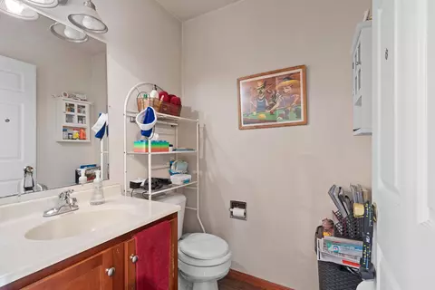 Bath - 452 Janet Ln, Wrightstown, WI 54180 photo 1 of 2