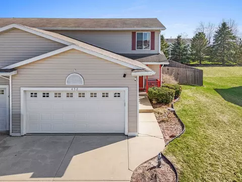 Exterior - 452 Janet Ln, Wrightstown, WI 54180 photo 1 of 6
