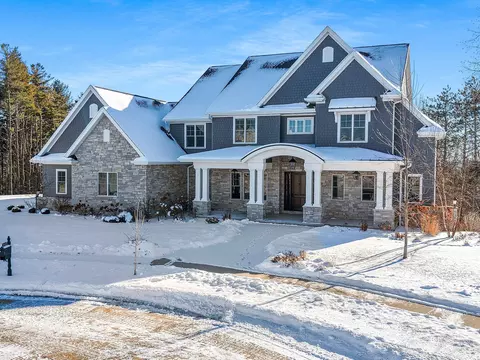 Exterior - 6916 N Palladium Ct, Appleton, WI 54913 photo 13 of 13