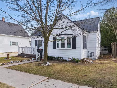 286 Mill St, Algoma, WI 54201 photo 3