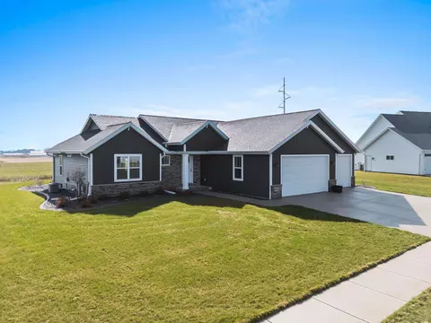 n9360 Dusty Drive, Appleton, WI 54915