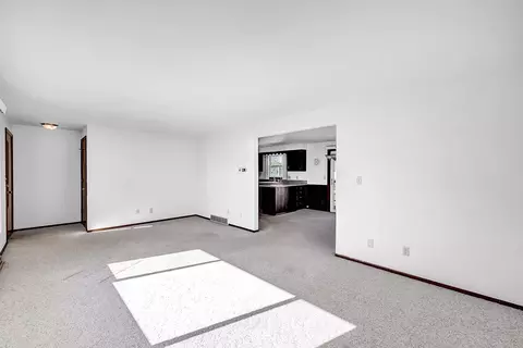 Living - 1119 7th St, Algoma, WI 54201 photo 3 of 3