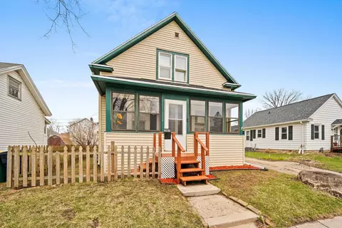 506 15th Ave, Green Bay, WI 54303