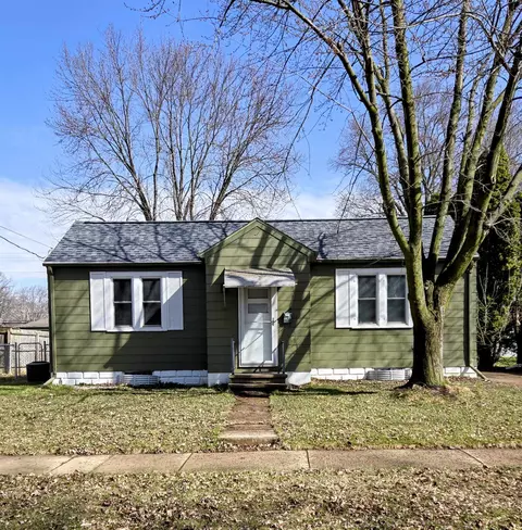 732 Jefferson St, Menasha, WI 54952