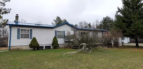 n4568 Schacht Road, Marinette, WI 54143