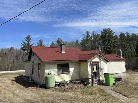 w8355 County Road Oo, Pembine, WI 54156