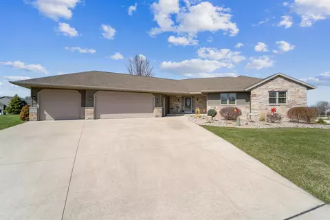 n5999 Joseph Drive, Fond Du Lac, WI 54937
