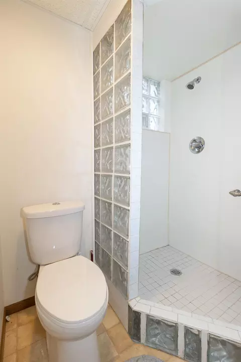 Bath - 168799 Ringle Ave, Ringle, WI 54471 photo 3 of 3