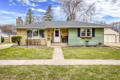 416 S Joseph St, Kimberly, WI 54136