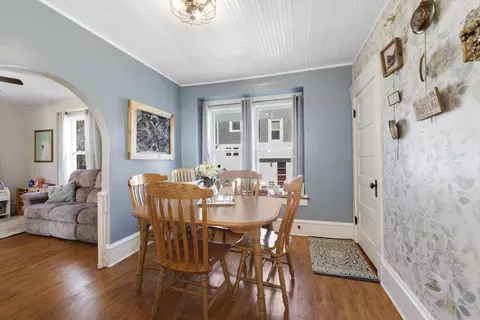 Dining - 1109 W Harris St, Appleton, WI 54914 photo 1 of 4