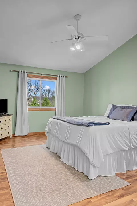 w2513 Wedgewood Court, Appleton, WI 54915 photo 23