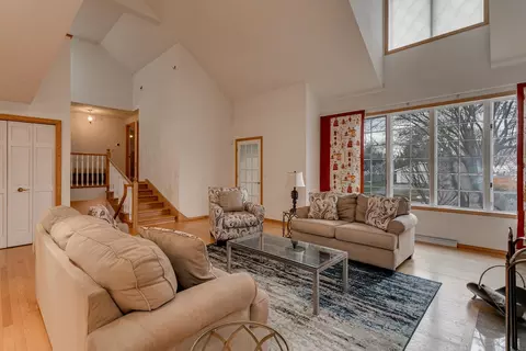 3000 Edgemere Dr, Appleton, WI 54915 photo 5