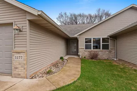 1177 Blakes Way, Menasha, WI 54952