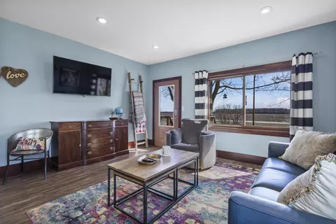 Living - n6759 Irish Road, Hilbert, WI 54129 photo 3 of 4