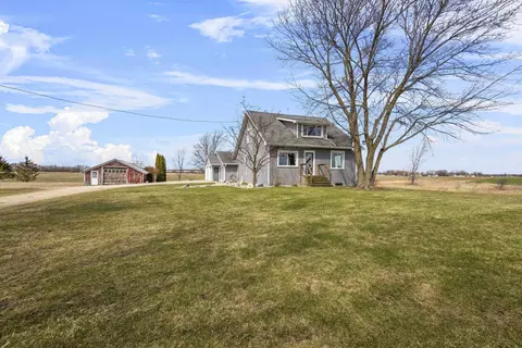 Exterior - n6759 Irish Road, Hilbert, WI 54129 photo 3 of 20