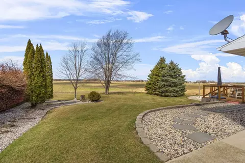 Exterior - n6759 Irish Road, Hilbert, WI 54129 photo 9 of 20