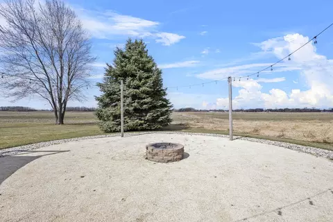 Exterior - n6759 Irish Road, Hilbert, WI 54129 photo 14 of 20