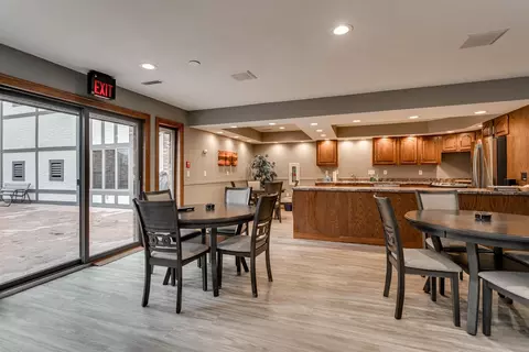 Dining - 2193 Sunrise Dr #6A, Appleton, WI 54914 photo 1 of 1