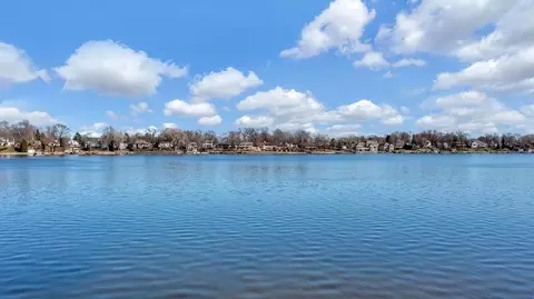 View/Area - 2193 Sunrise Dr #6A, Appleton, WI 54914 photo 5 of 6