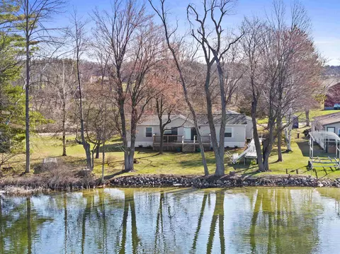 13281 Meyers Rd, Pound, WI 54161