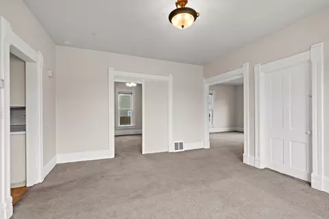 Living - 802 E Hancock St, Appleton, WI 54911 photo 4 of 6