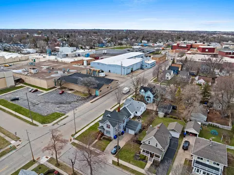 View/Area - 802 E Hancock St, Appleton, WI 54911 photo 4 of 11