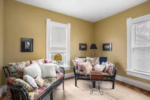 Living - 526 N Vine St, Appleton, WI 54911 photo 4 of 4
