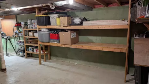 Exterior - 2015 E Forest St, Appleton, WI 54915 photo 3 of 4