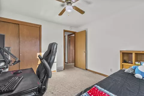 Bedroom - 2015 E Forest St, Appleton, WI 54915 photo 1 of 4