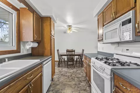 Kitchen - 2015 E Forest St, Appleton, WI 54915 photo 5 of 5