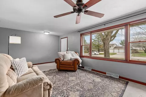 w6166 Colonial Drive, Appleton, WI 54914 photo 14