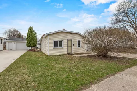 611 16th Ave, Green Bay, WI 54303
