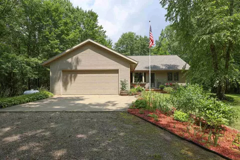 12618 Poupore Ln, Suring, WI 54174