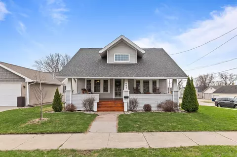 1004 Jefferson St, Little Chute, WI 54140