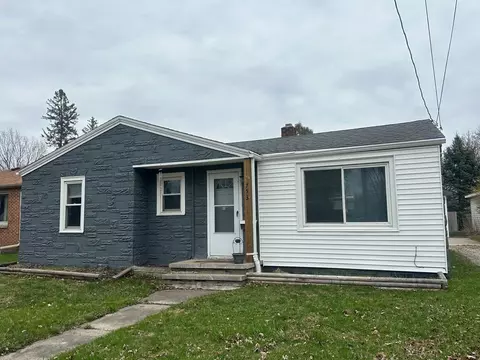 753 Appleton Rd, Menasha, WI 54952