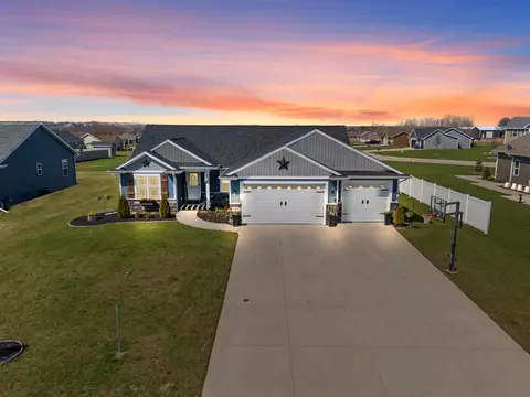 n1642 Kas Drive, Greenville, WI 54942