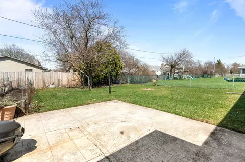 1638 W Pershing St, Appleton, WI 54914 photo 23