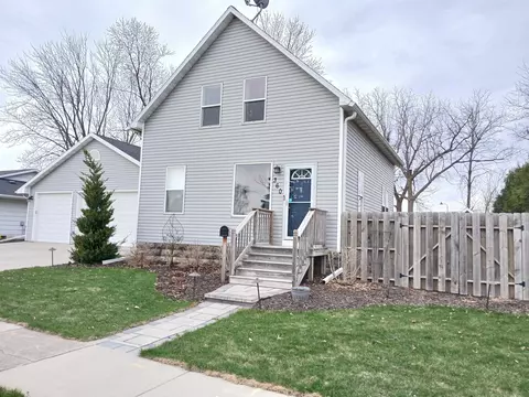 360 Pine St, Kimberly, WI 54136