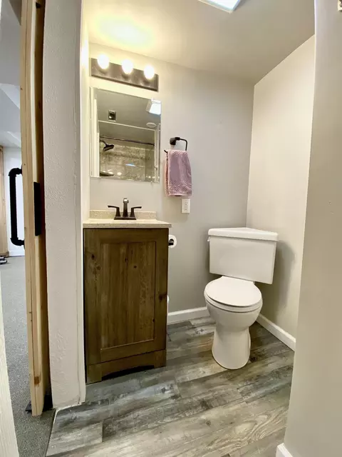 Bath - 438 W Foster St, Appleton, WI 54915 photo 3 of 3