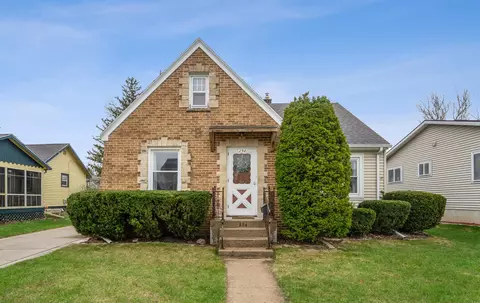 294 E 11th St, Fond Du Lac, WI 54935