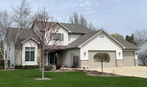 w5888 Sweet Clover Drive, Appleton, WI 54915