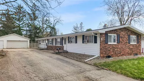 515 Hobbs Ave, Oshkosh, WI 54901