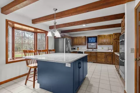 Kitchen - 38 Meadowbrook Ct, Appleton, WI 54914 photo 1 of 5